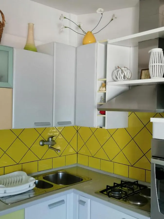 Bruno Apartman Apartment Selce
