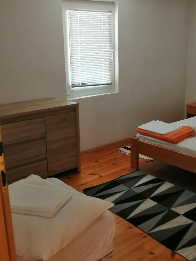 Bruno Apartman Apartment Selce