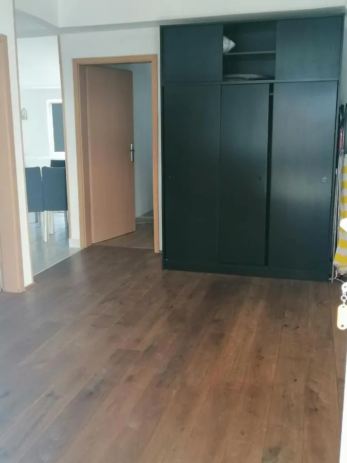Bruno Apartman Apartment Selce