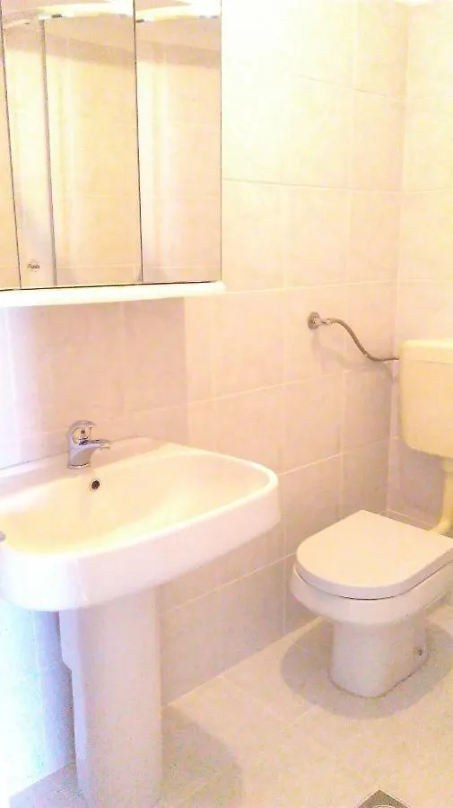 Bruno Apartman Apartment Selce